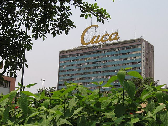Cuca building in Luanda, Angola. Quelle:  Paulo César Santos, Creative Commons CC0 1.0 (Universal Public Domain Dedication)